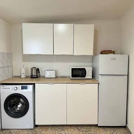 Charming Studio Ideal For Getaways Or Workations In Sibiu'S Medieval City Center Exteriör bild