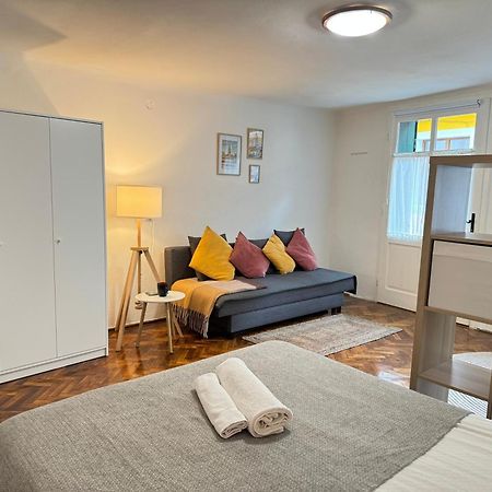 Charming Studio Ideal For Getaways Or Workations In Sibiu'S Medieval City Center Exteriör bild