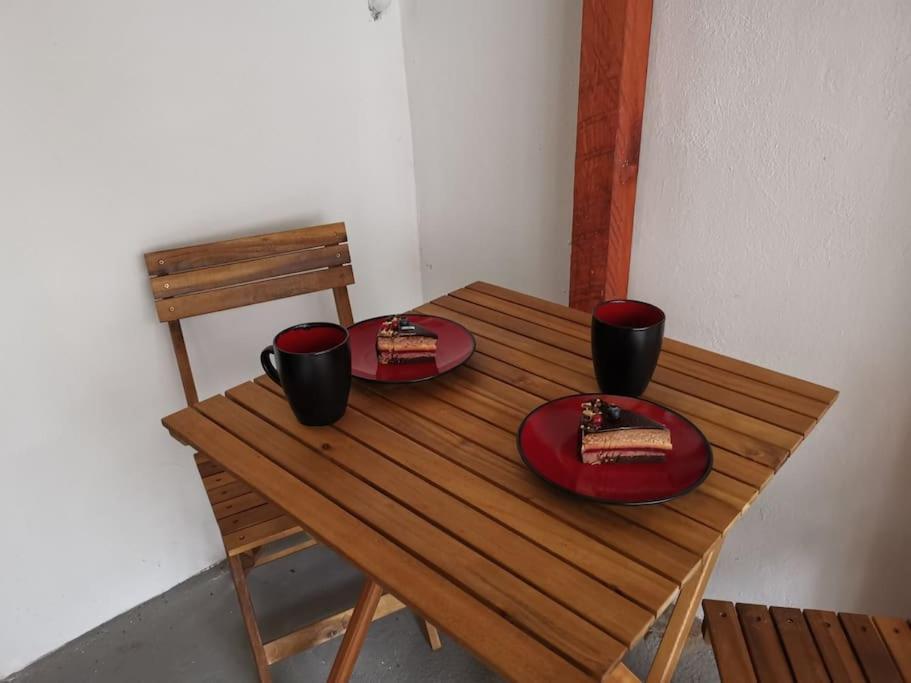 Charming Studio Ideal For Getaways Or Workations In Sibiu'S Medieval City Center Exteriör bild